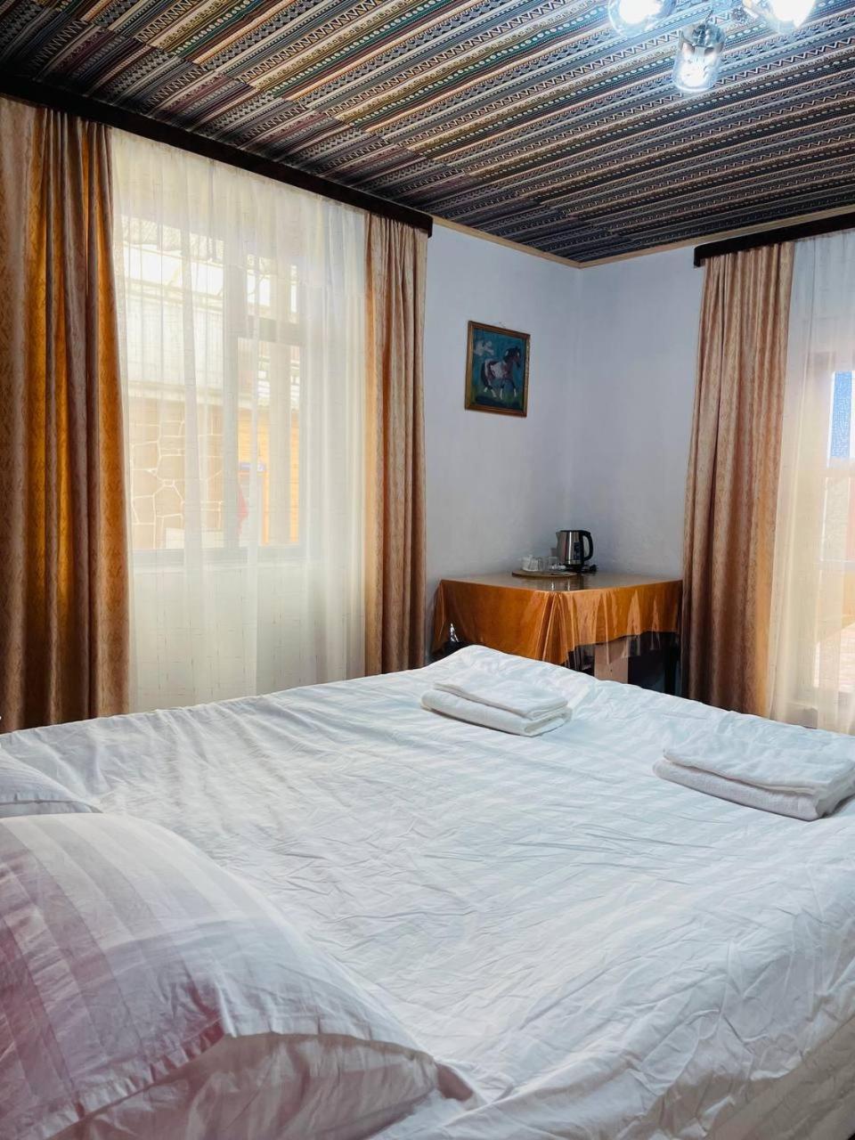 Guest House Amirhan Bokonbayevo Exterior foto